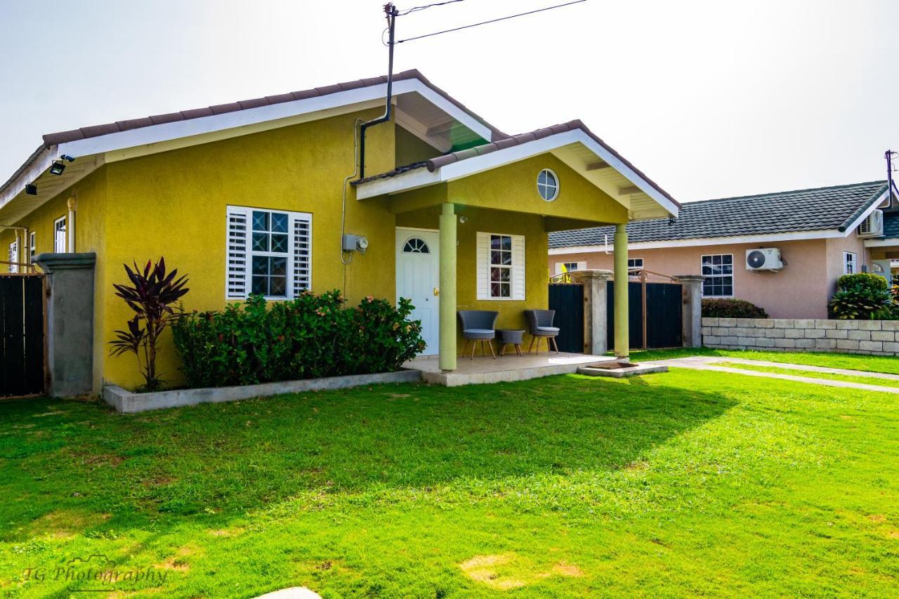 Ocho Rios - Drax Hall Country Club 2-Bed Luxury Villa Exterior foto