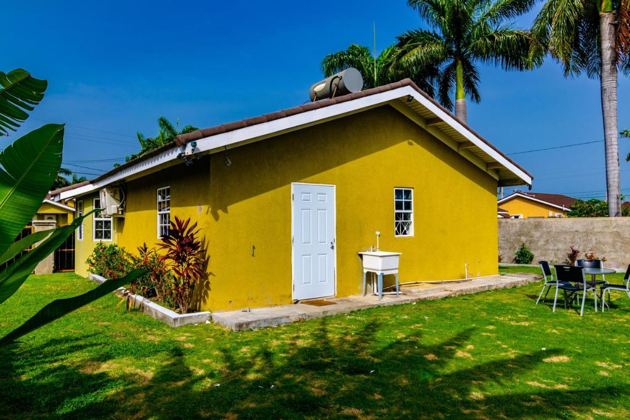 Ocho Rios - Drax Hall Country Club 2-Bed Luxury Villa Exterior foto