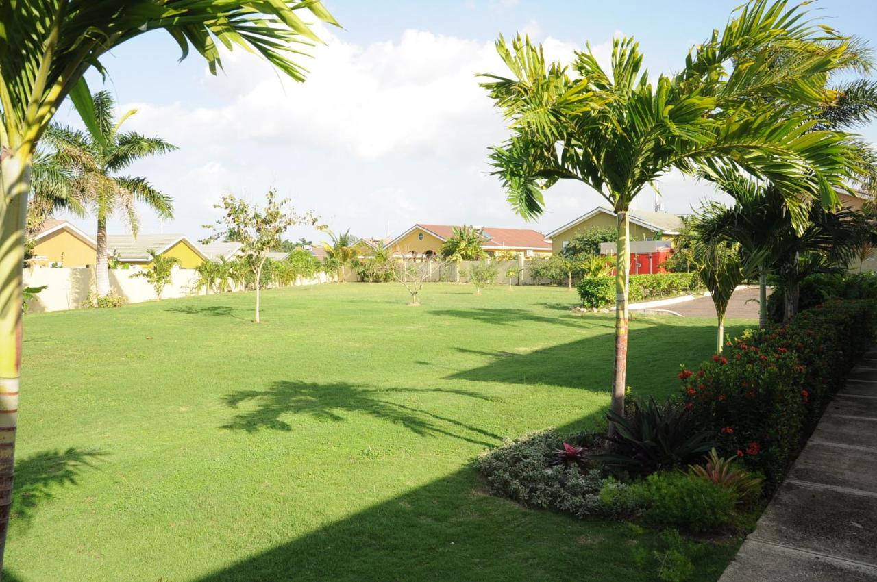 Ocho Rios - Drax Hall Country Club 2-Bed Luxury Villa Exterior foto