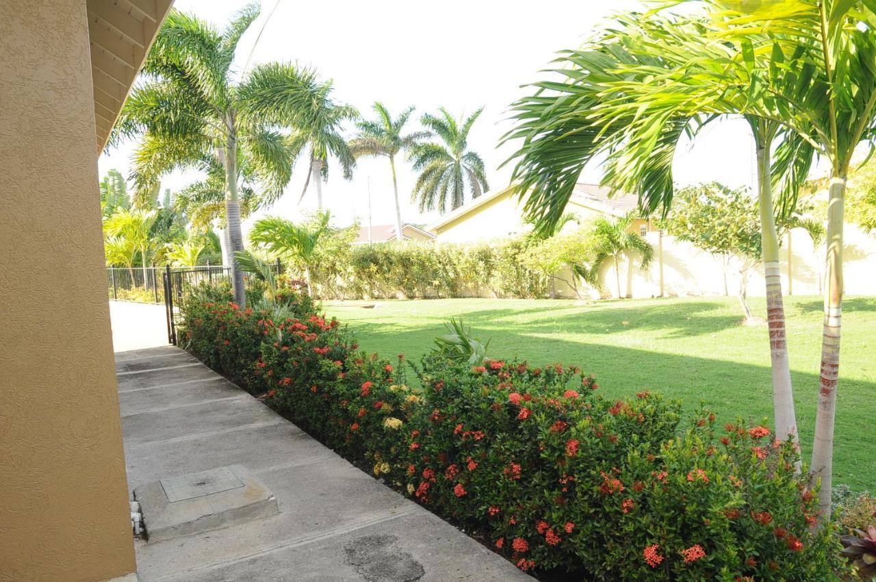 Ocho Rios - Drax Hall Country Club 2-Bed Luxury Villa Exterior foto
