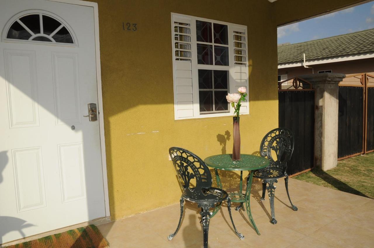 Ocho Rios - Drax Hall Country Club 2-Bed Luxury Villa Exterior foto