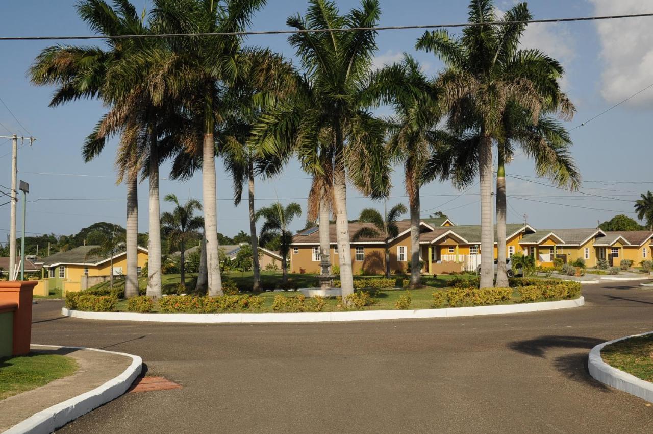 Ocho Rios - Drax Hall Country Club 2-Bed Luxury Villa Exterior foto