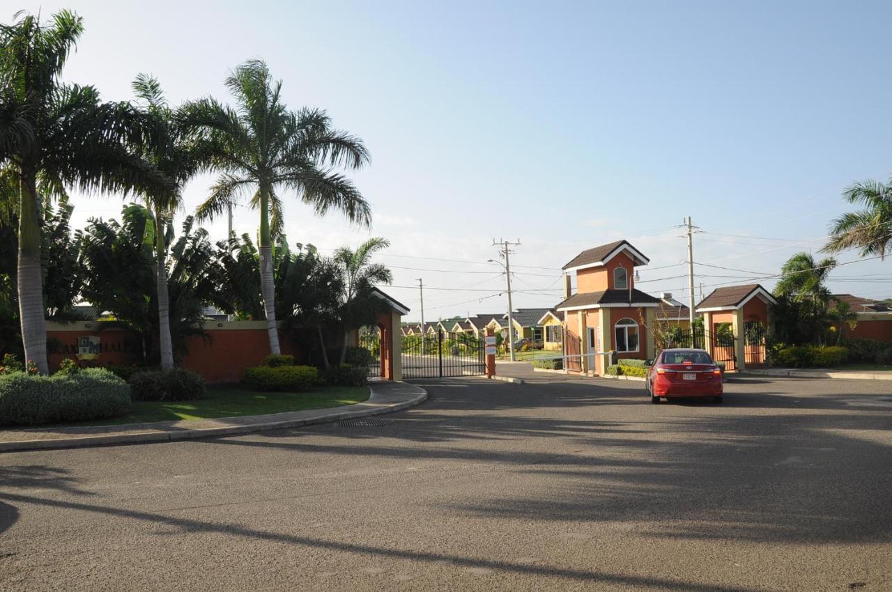 Ocho Rios - Drax Hall Country Club 2-Bed Luxury Villa Exterior foto